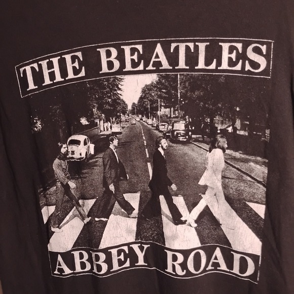 The Beatles Other - The Beatles Graphic T-Shirt Men Large Black Abbey Road Band Tee L 21x29